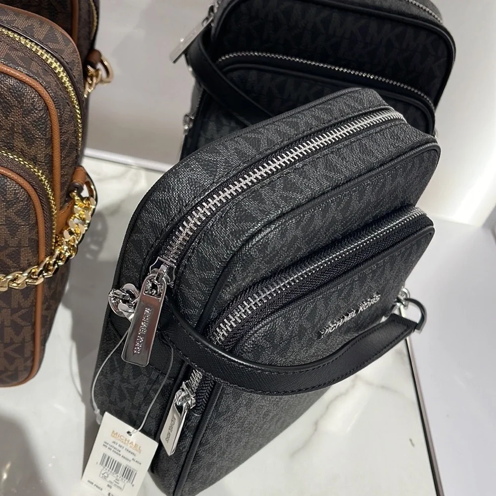 Michael Kors Women's Jet Set Travel Medium Logo Adult Crossbody Bag Black